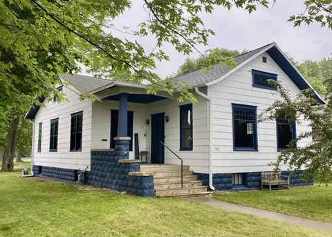 1305 Carney Blvd, Marinette, WI 54143