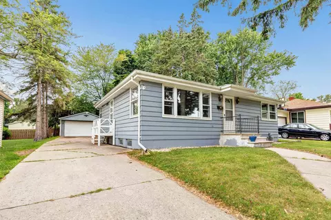 1597 Westfield Ave, Green Bay, WI 54303