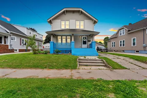 1314 S 16th St, Manitowoc, WI 54220