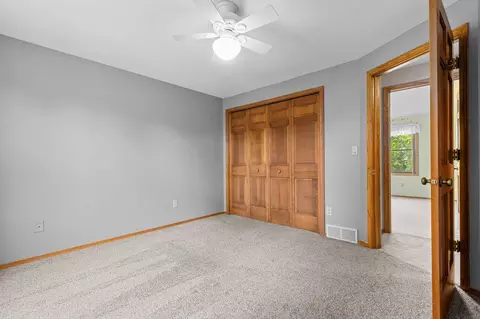 2939 W Roselawn Dr, Appleton, WI 54914 photo 27