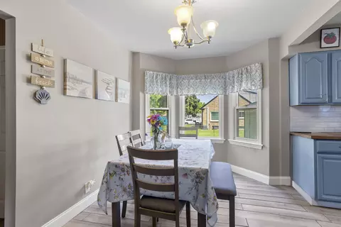 Dining - 902 E Fremont St, Appleton, WI 54915 photo 1 of 1