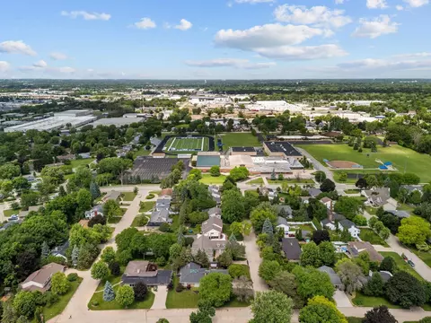 View/Area - 1824 W Reid Dr, Appleton, WI 54914 photo 3 of 8