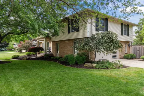 Exterior - 1824 W Reid Dr, Appleton, WI 54914 photo 3 of 12