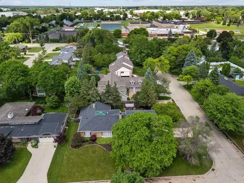 View/Area - 1824 W Reid Dr, Appleton, WI 54914 photo 2 of 8