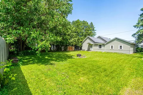 Exterior - 1329 Central St, Oshkosh, WI 54901 photo 1 of 3