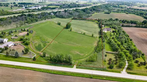 Fischer Road, Green Bay, WI 54311