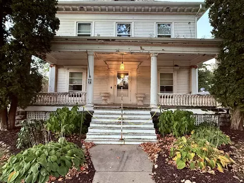 Exterior - 195 E Park Ave, Berlin, WI 54923 photo 9 of 19