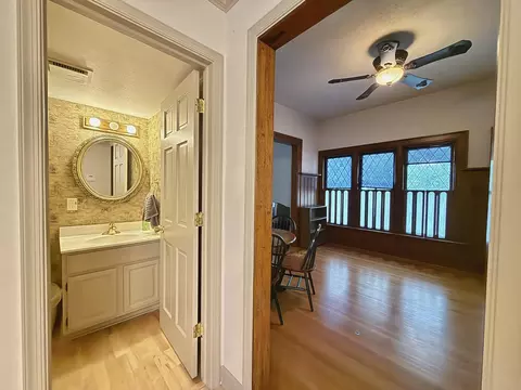 Entry Way - 195 E Park Ave, Berlin, WI 54923 photo 5 of 18