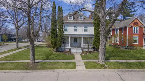 Other - 195 E Park Ave, Berlin, WI 54923 photo 2 of 12