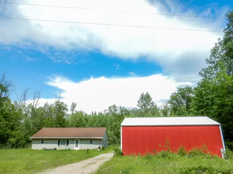 5340 S Gilbert Ln, Abrams, WI 54101