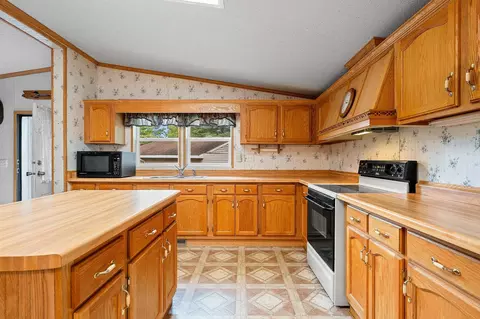 w12635 Timber Lane, Crivitz, WI 54114 photo 17