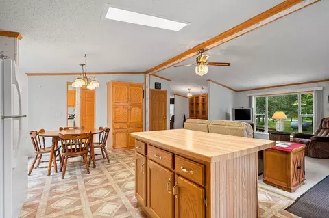 w12635 Timber Lane, Crivitz, WI 54114 photo 18