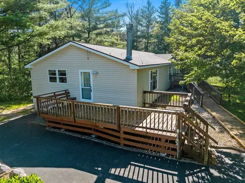 w12635 Timber Lane, Crivitz, WI 54114 photo 4