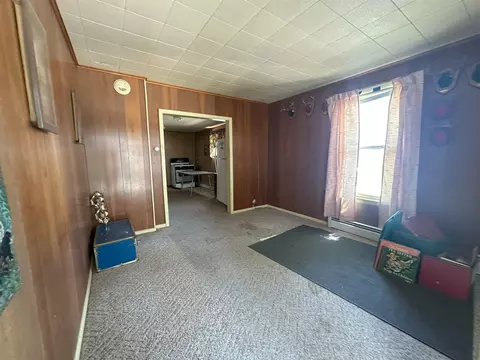 Living - 1500 26th Ave, Menominee, MI 49858 photo 1 of 2