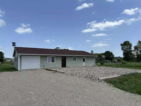 326 S River Dr, Pound, WI 54161