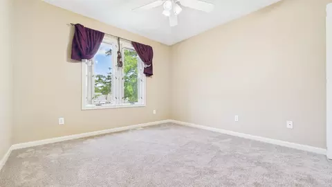 Bedroom - 3119 N Division St, Appleton, WI 54911 photo 3 of 8