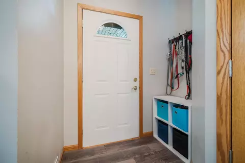 Entry Way - 531 E Taft Ave, Appleton, WI 54915 photo 1 of 1