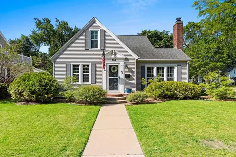 702 Ridgeway Blvd, De Pere, WI 54115