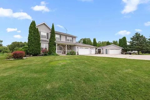 w7489 Westbrook Lane, Fond Du Lac, WI 54937