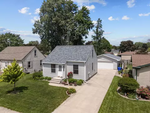 View/Area - 1030 W Grant St, Appleton, WI 54914 photo 1 of 7