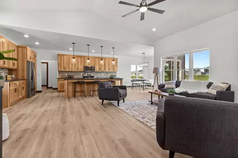2314 Khloe Ln, Appleton, WI 54913 photo 5
