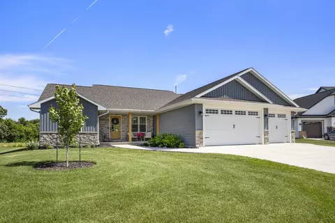 n946 Quarry View Drive, Hortonville, WI 54944