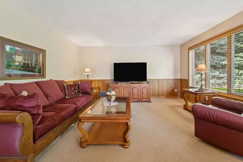 Living - 330 W Florida Ave, Appleton, WI 54911 photo 4 of 5