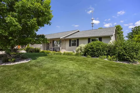 w3268 Heartland Court, Appleton, WI 54915 photo 3