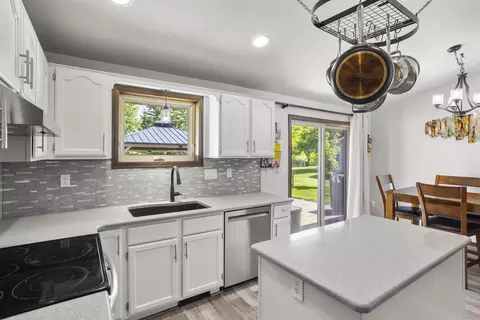 w3268 Heartland Court, Appleton, WI 54915 photo 10