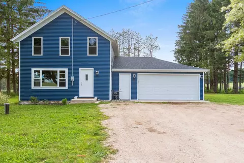 n9139 County Road S, Algoma, WI 54201