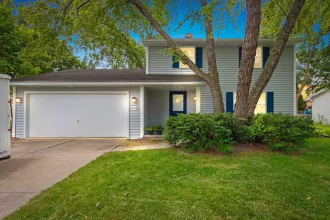 2572 Van Beek Rd, Green Bay, WI 54311