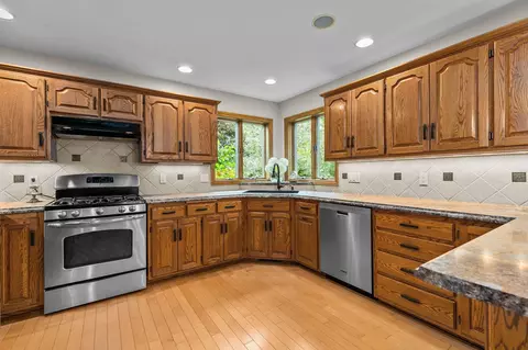 301 E Wayfarer Ln, Appleton, WI 54913 photo 8
