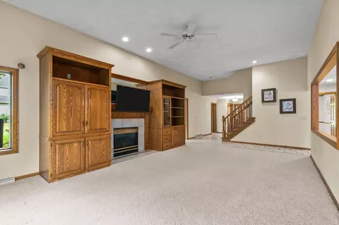 301 E Wayfarer Ln, Appleton, WI 54913 photo 16