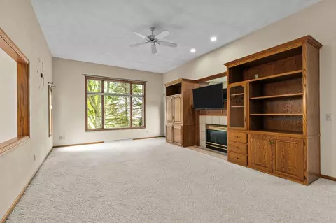 301 E Wayfarer Ln, Appleton, WI 54913 photo 15