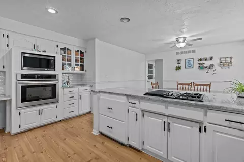 53 Meadowbrook Ct, Appleton, WI 54914 photo 8