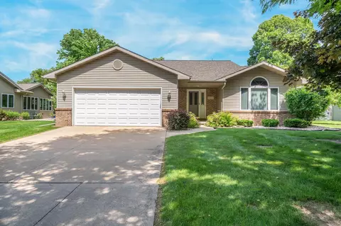 1032 S East St, Appleton, WI 54915