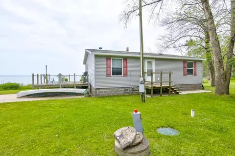 n3688 Michigan 35, Menominee, MI 49858