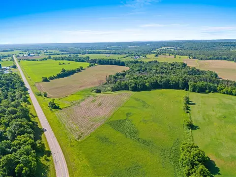 Cty Rd D, Leopolis, WI 54948 photo 9