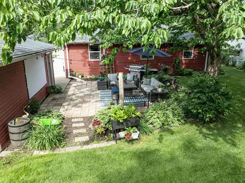 Exterior - 2320 S Greenview St, Appleton, WI 54915 photo 12 of 13