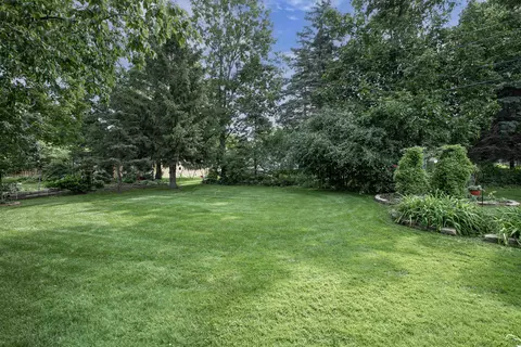 Exterior - 2320 S Greenview St, Appleton, WI 54915 photo 8 of 13