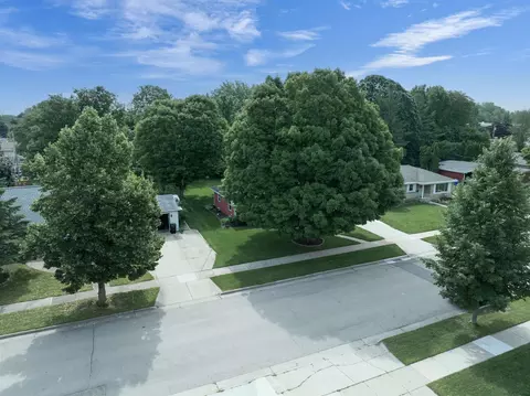 View/Area - 2320 S Greenview St, Appleton, WI 54915 photo 5 of 5
