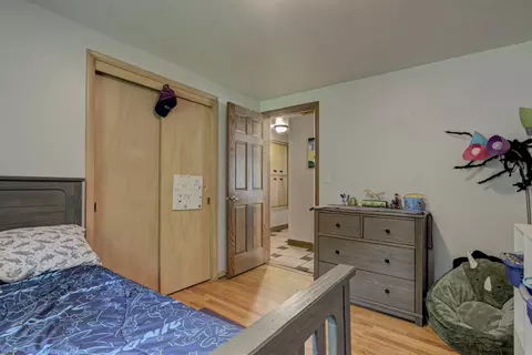 Bedroom - 2320 S Greenview St, Appleton, WI 54915 photo 3 of 5