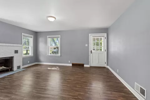 1430 S Van Dyke Rd, Appleton, WI 54914 photo 17