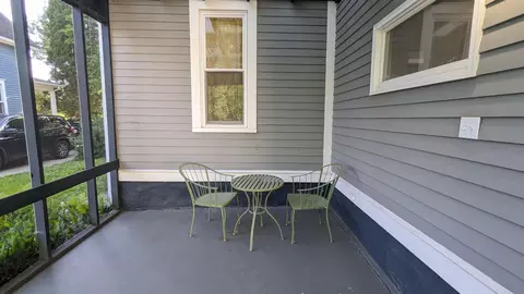 Exterior - 902 N Harriman St, Appleton, WI 54911 photo 1 of 3