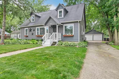 170 S Church St, Berlin, WI 54923