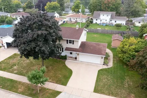View/Area - 2625 Fairfield Ct, Appleton, WI 54911 photo 1 of 1