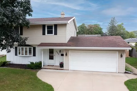 2625 Fairfield Ct, Appleton, WI 54911