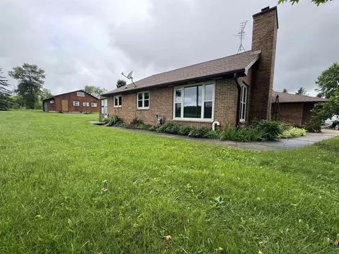 13986 Silver Hill Rd, Mountain, WI 54149