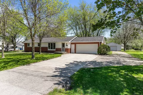 3460 Irene St, Appleton, WI 54913