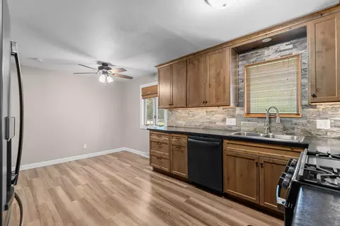 3460 Irene St, Appleton, WI 54913 photo 31